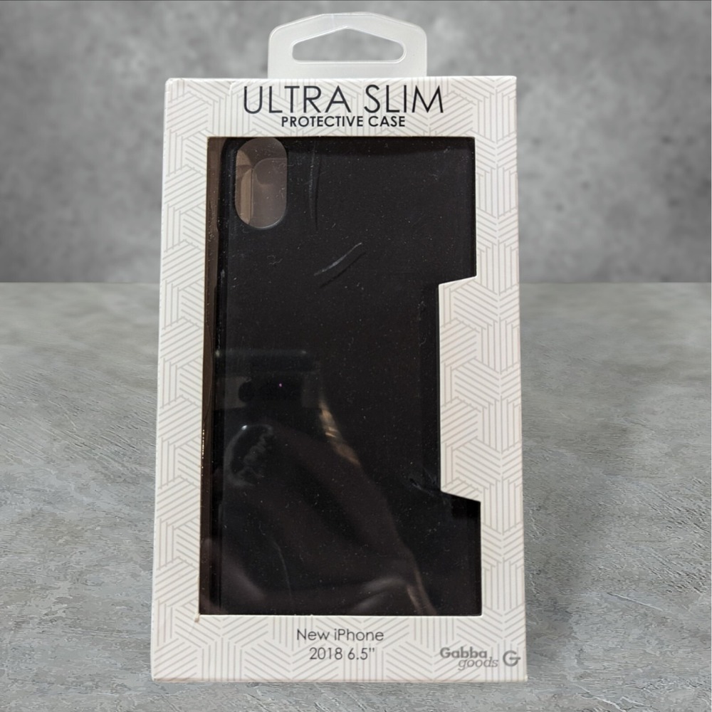 Q2. Gabba Goods Ultra Slim Case for Apple iPhone 2018 6.5 (Xs Max) - Black‎
